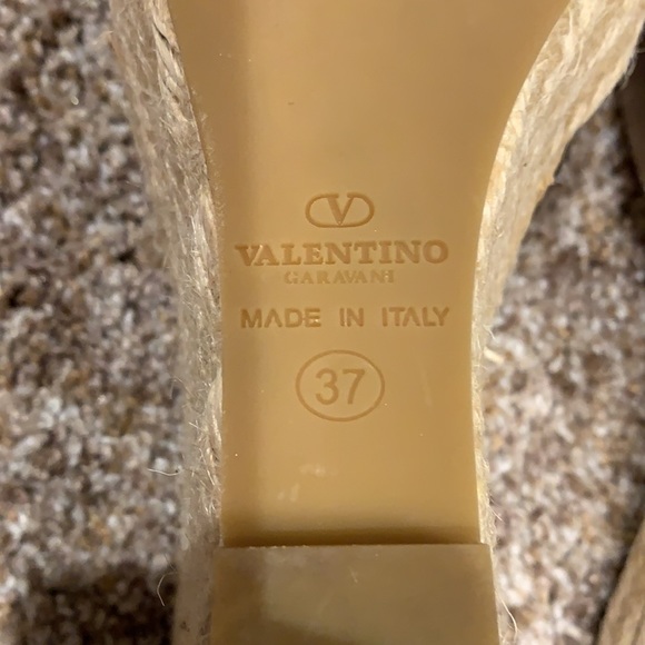 Valentino Garavani Mena Bow Espadrille Wedges - Picture 9 of 11